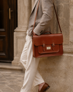 THE LEATHER SATCHEL CO.
