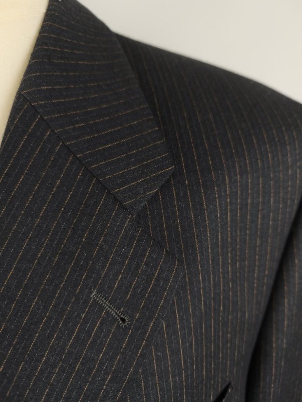 Dormeuil vintage oblek charcoal pinstripe