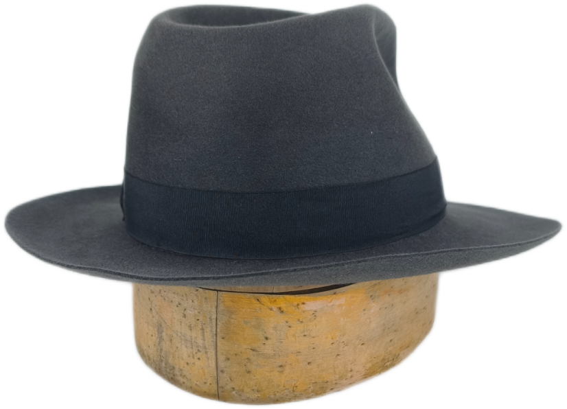 Černý Klobouk Tonak