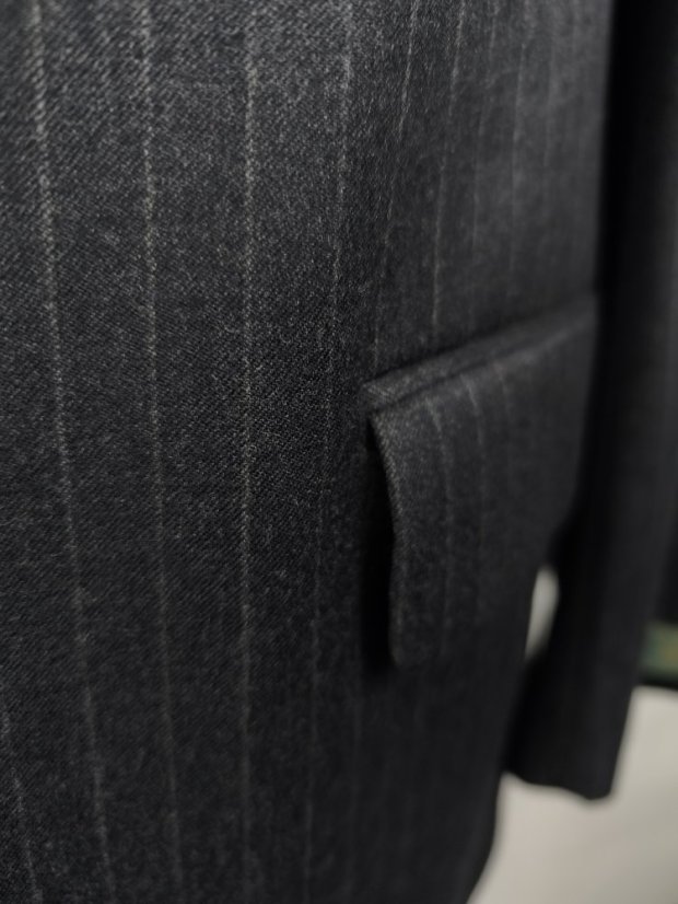 Dormeuil vintage oblek charcoal chalkstripe