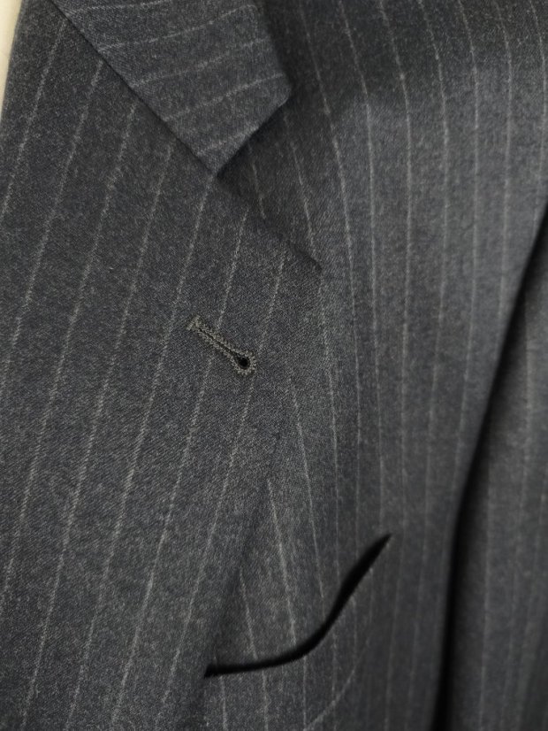 Dormeuil vintage oblek charcoal chalkstripe