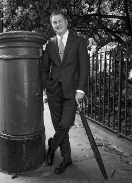 Hackett London: Značka, která začala v sekáči (a dobyla Savile Row)
